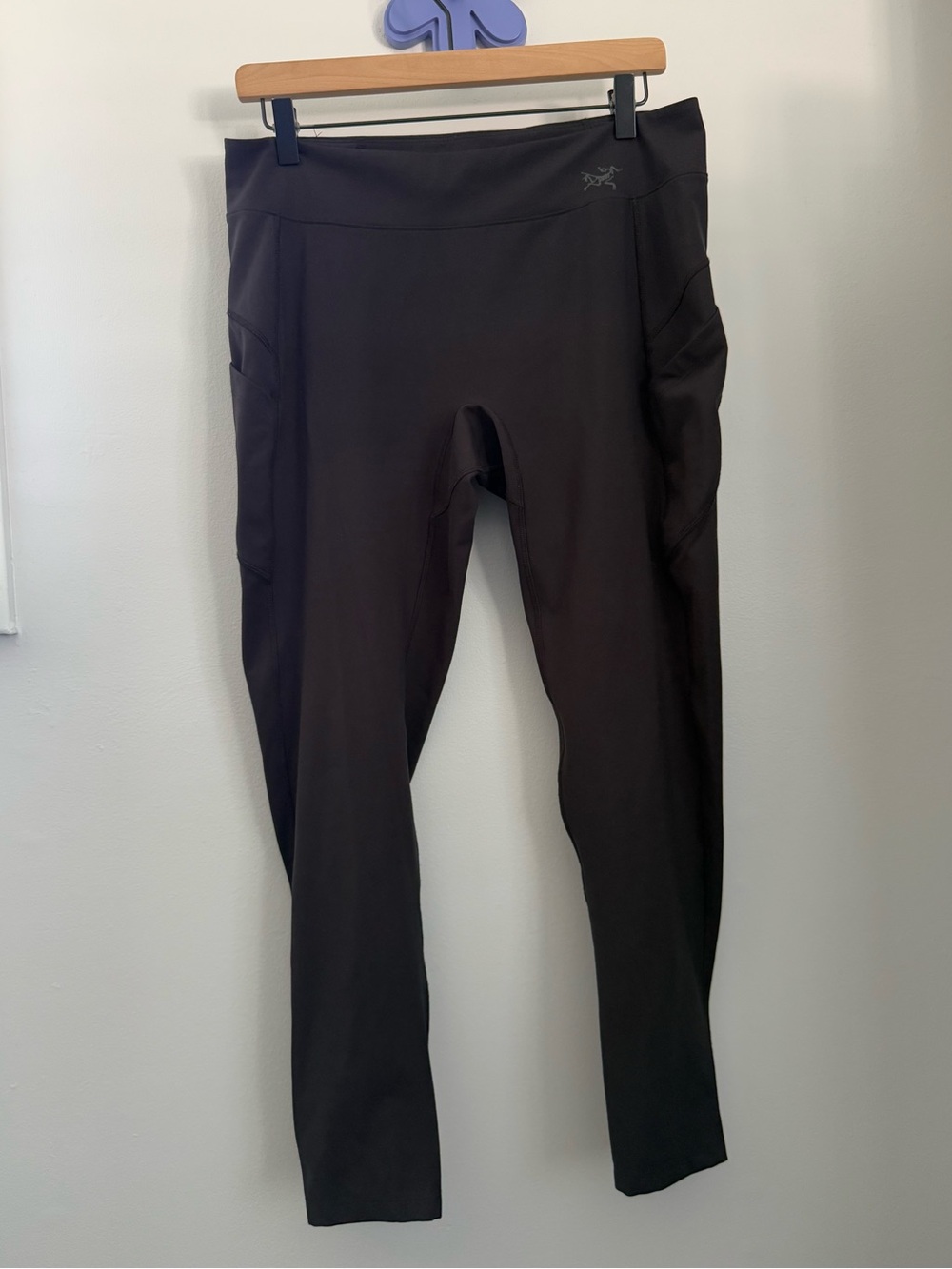 arc'teryx XL oriel leggings Black outdoor hike side pockets